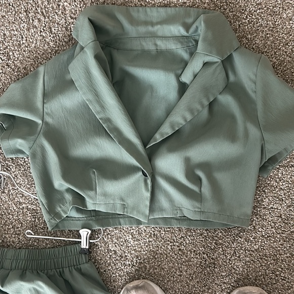 Army green matching set - Picture 2 of 4
